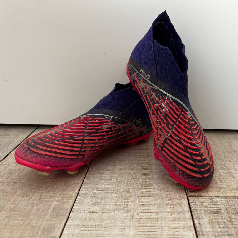 Predator Edge outdoor soccer cleats